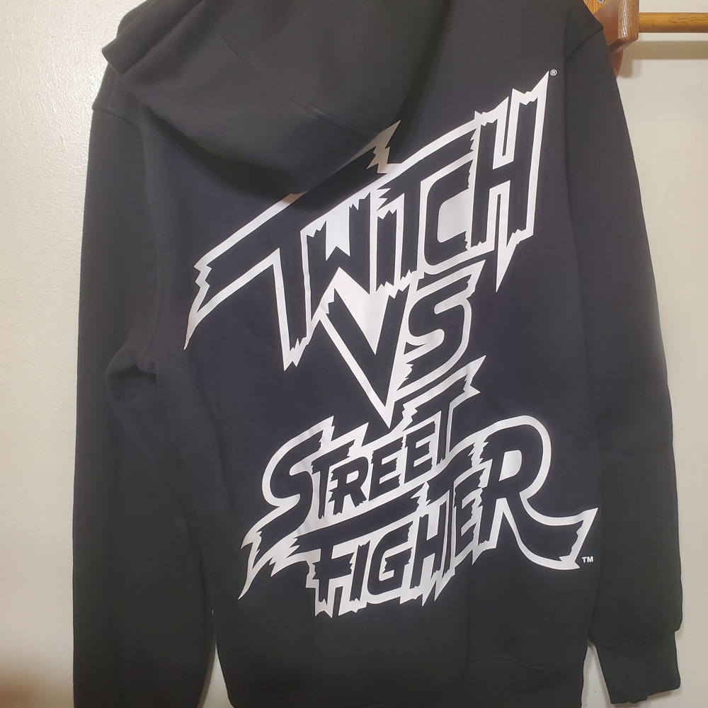Twitch VS Streer Fighter Size M Black Graphic Hoodie